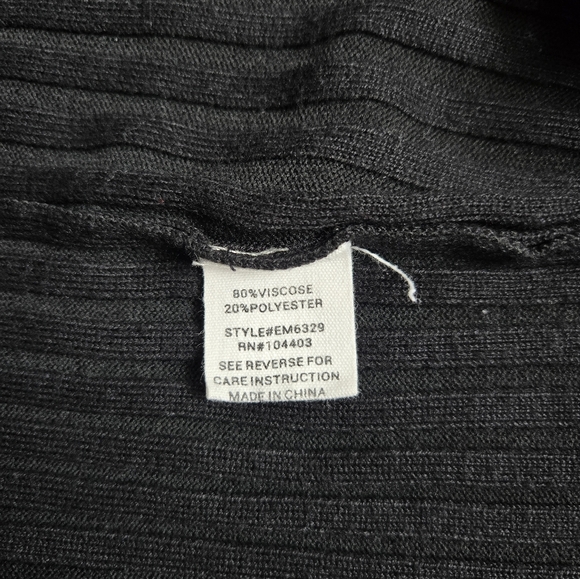 Black Ribbed Button-Up Sweater Cardigan - Picture 4 of 6